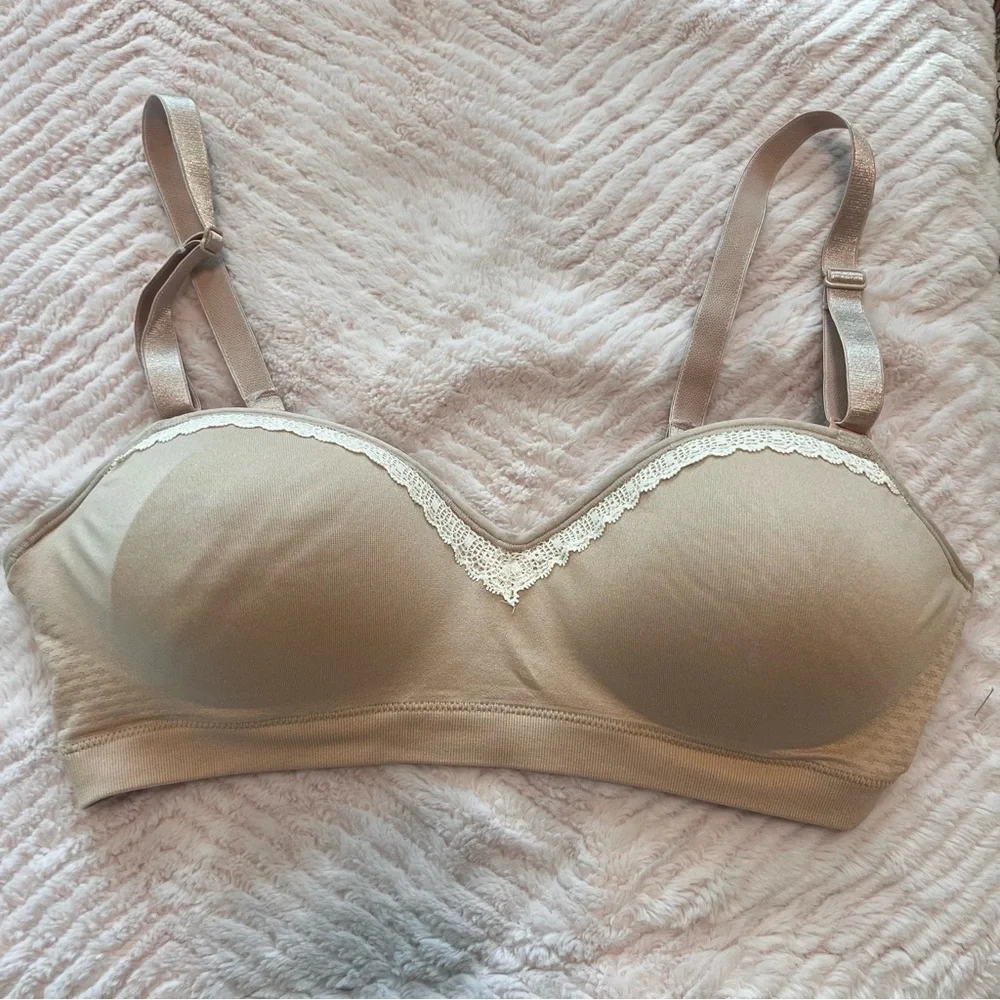 Hanes Beige Lace Accent Bra